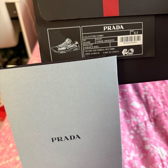 Prada sneakers - Picture 4 of 4
